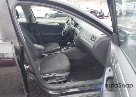 2015 Volkswagen Jetta 1.8T Se из США, поврежденный, VIN 3VWD17AJ1FM322194